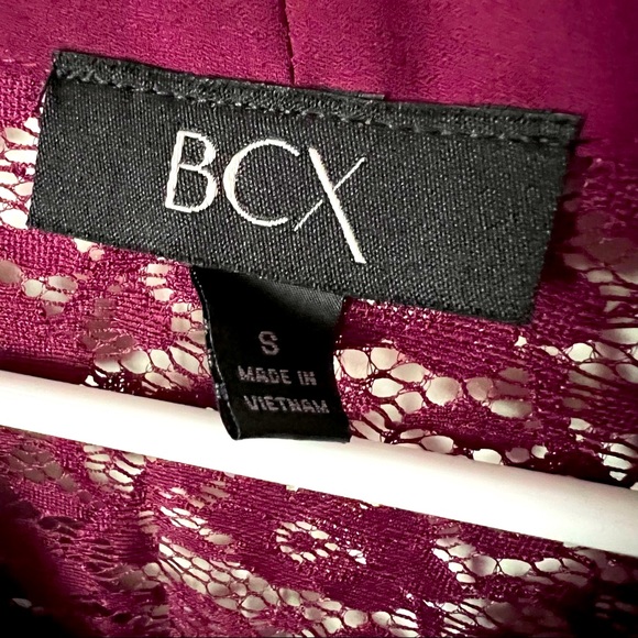 Small - Picture 3 of 3